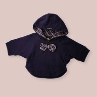 KA休閒戴帽披風造型女童上衣(共二色)